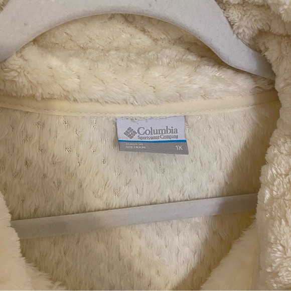 Cream Columbia Jacket - Picture 4 of 9